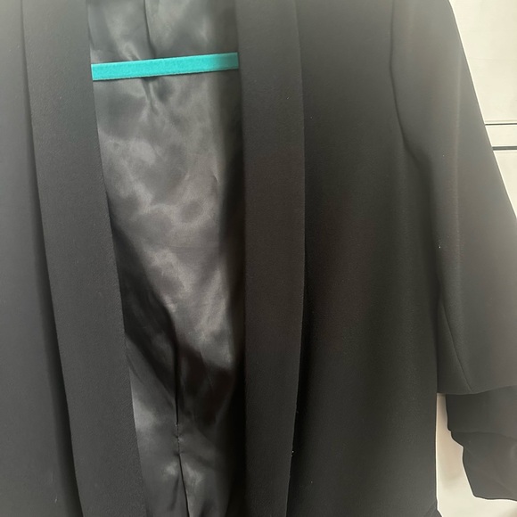 Black blazer - Picture 6 of 7